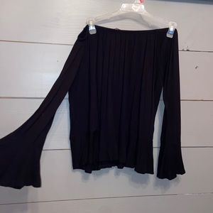 off the shoulder black long sleeve top !!